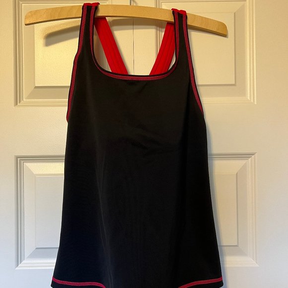 Black/Fuschia New Balance Top in Large - Picture 1 of 4